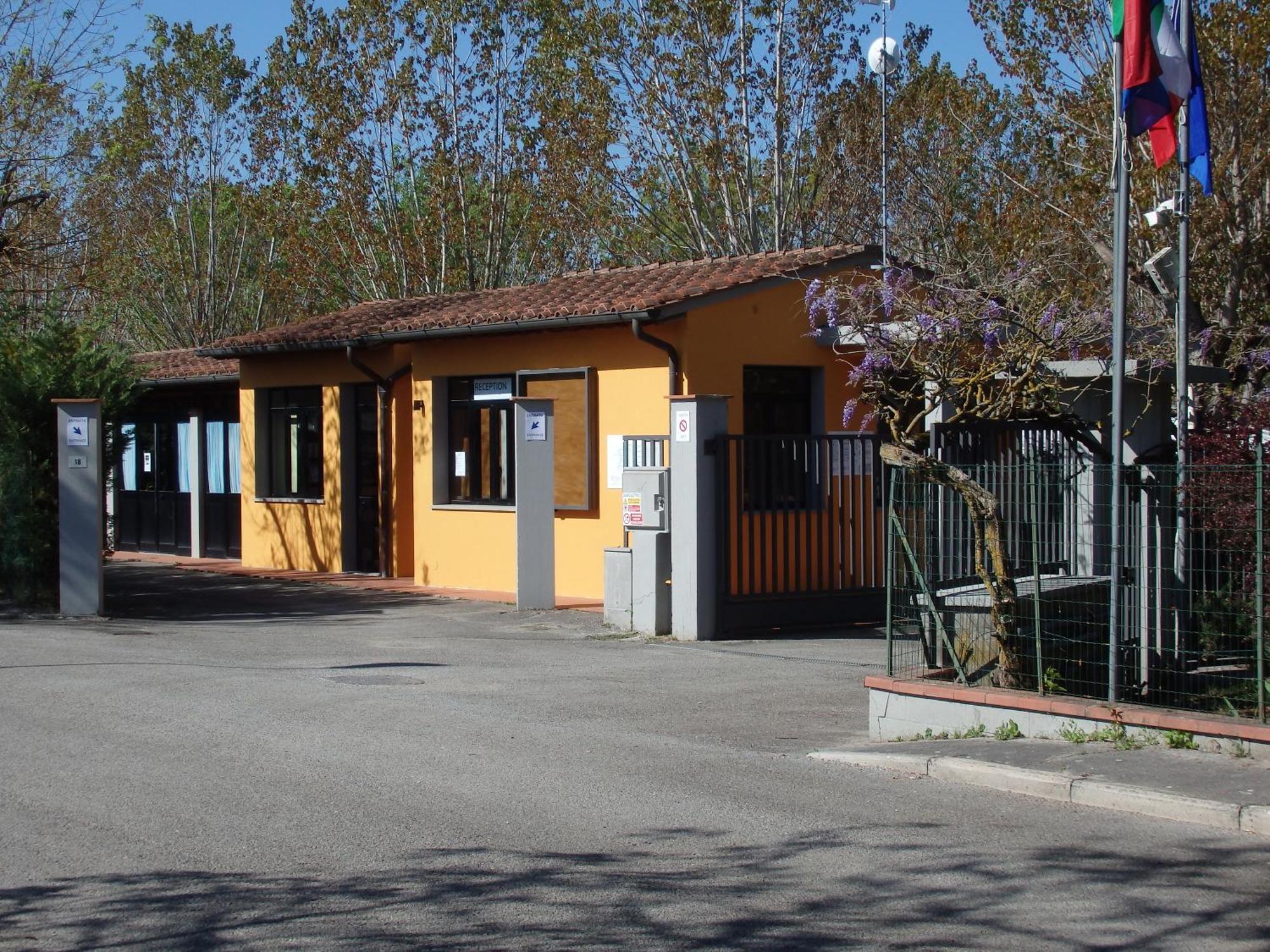 Camping Village La Chiocciola Capannole Exterior foto