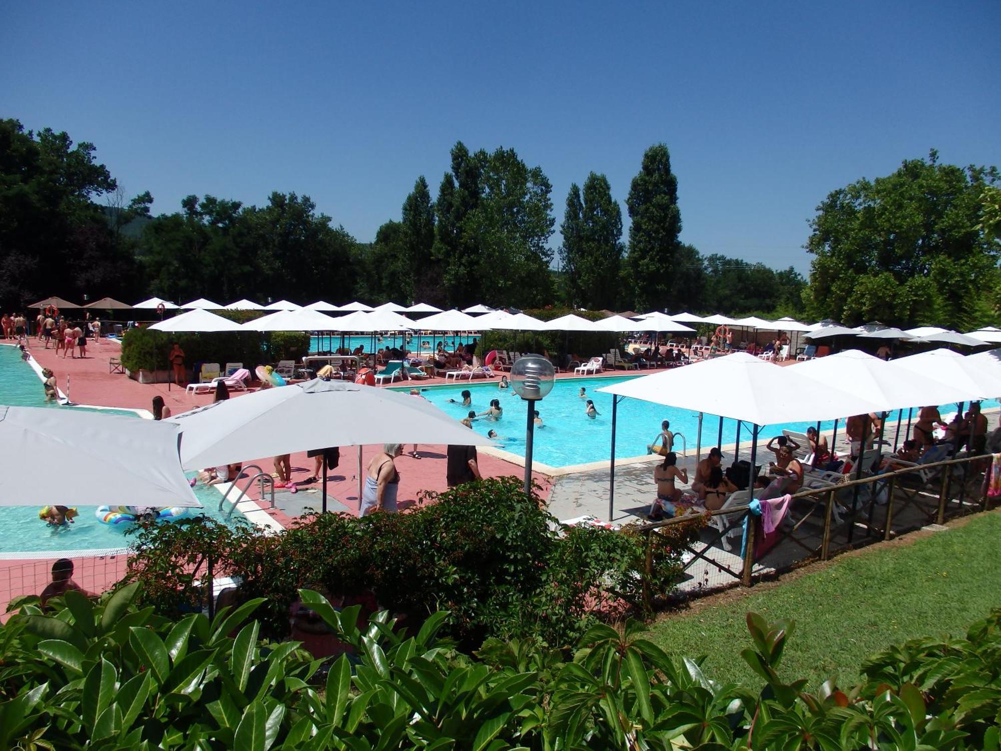 Camping Village La Chiocciola Capannole Exterior foto